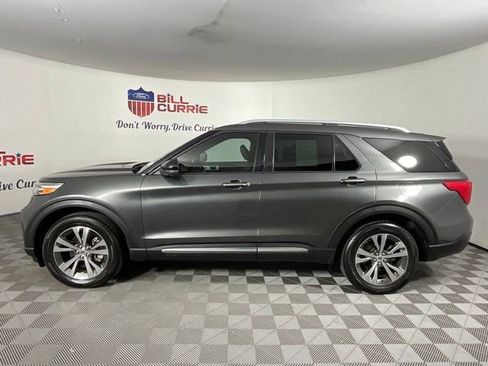 Certified 2020 Ford Explorer Platinum w/ Premium Technology Package image 6