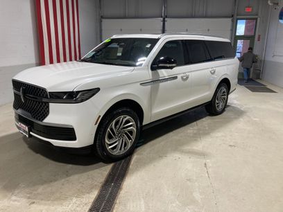 Used 2025 Lincoln Navigator L Reserve