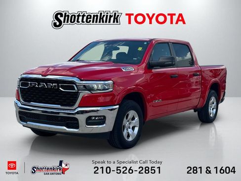 Used 2025 RAM 1500 Big Horn AWD/4WD image 1