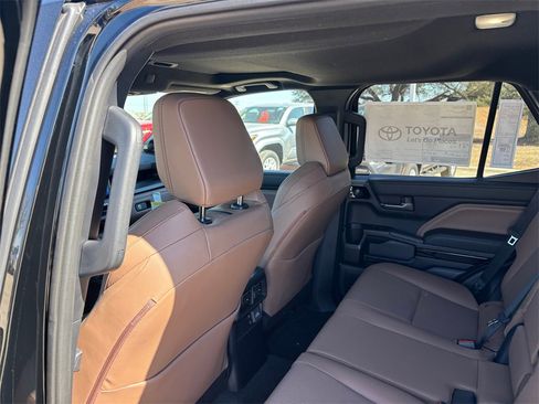 New 2025 Toyota 4Runner Limited image 24