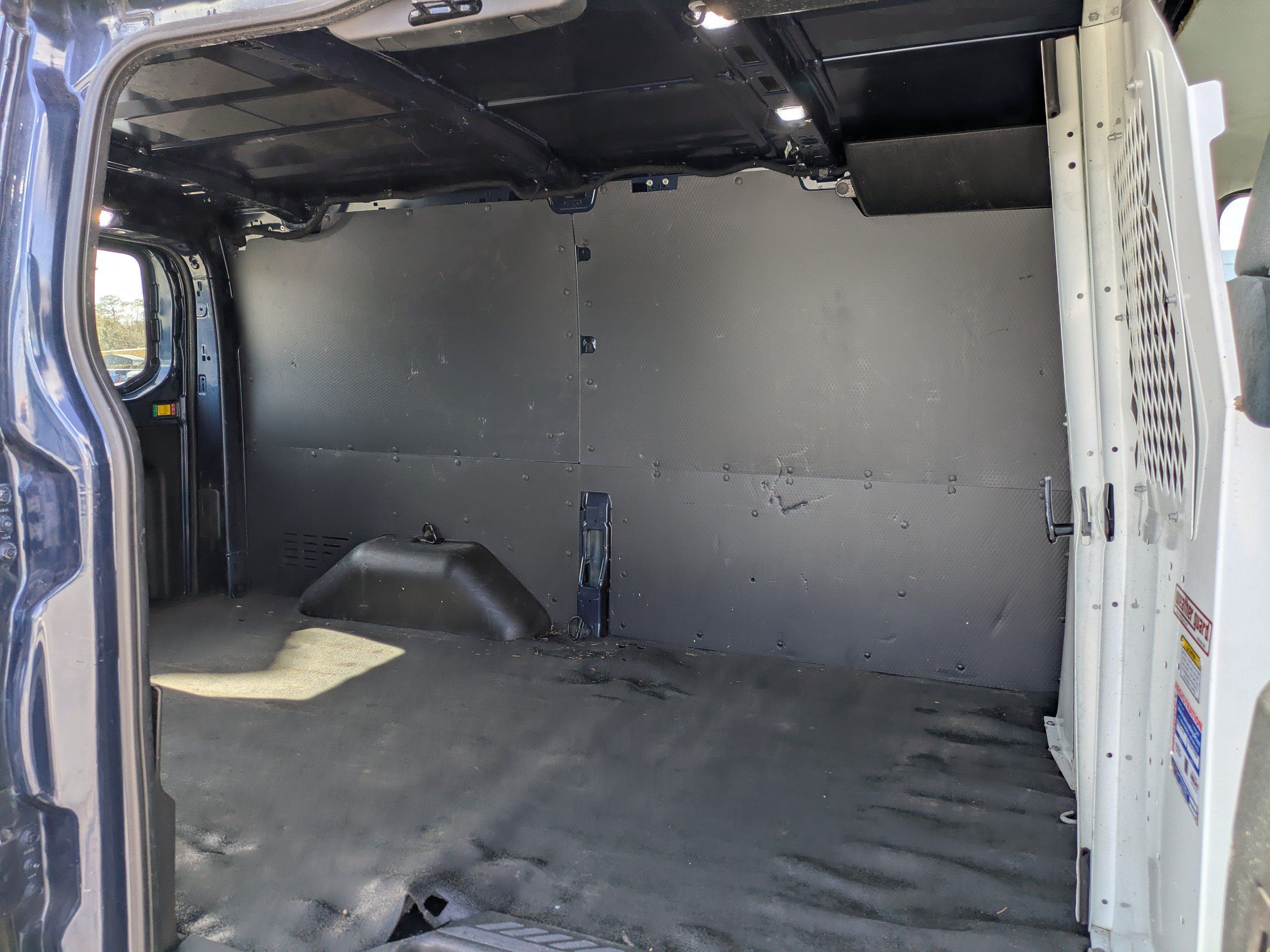 Used 2019 Ford Transit 150 130 Low Roof w/ Interior Upgrade Package RWD image 11