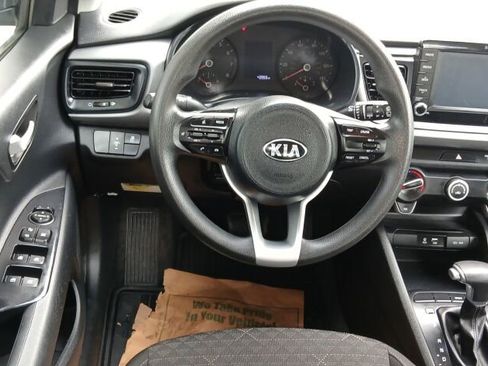 Used 2019 Kia Rio S image 13
