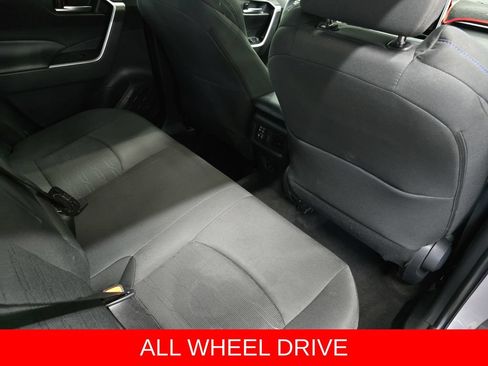 Used 2023 Toyota RAV4 SE w/ Convenience Package AWD/4WD image 12