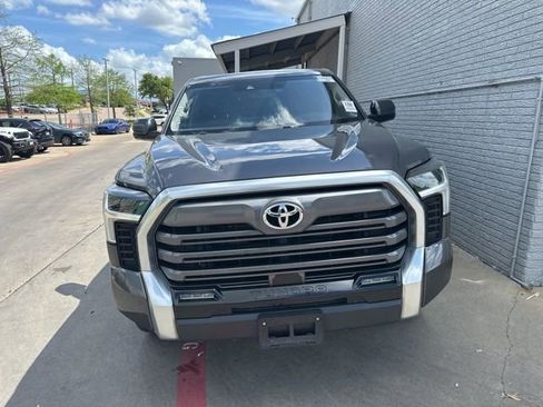Used 2022 Toyota Tundra Limited image 2