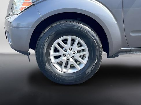 Used 2018 Nissan Frontier SV w/ Value Truck Package RWD image 29