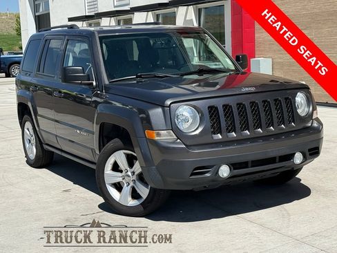Used 2016 Jeep Patriot Latitude FWD image 1