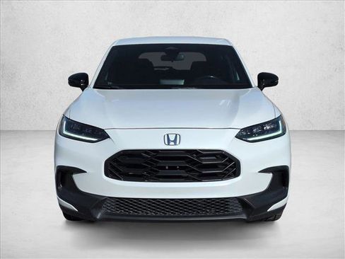 Used 2023 Honda HR-V Sport image 2