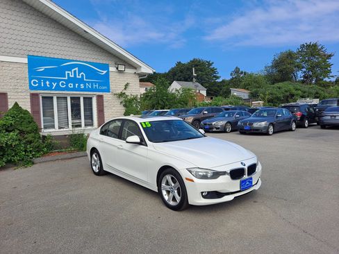 Used 2015 BMW 328i xDrive Sedan AWD/4WD image 2
