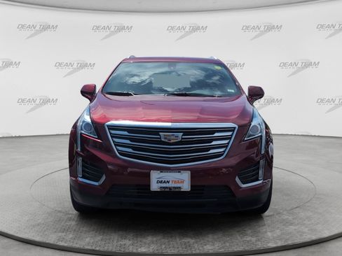 Used 2018 Cadillac XT5 FWD image 3