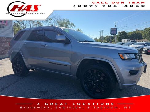 Used 2020 Jeep Grand Cherokee Altitude AWD/4WD image 8