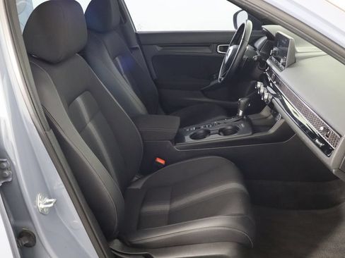 Used 2023 Honda Civic Sport image 17