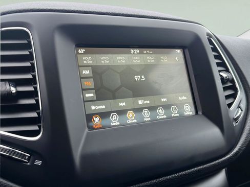 Used 2021 Jeep Compass Latitude w/ Convenience Group image 17