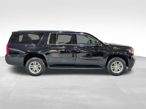 Used 2020 Chevrolet Suburban LT image 8