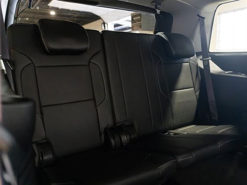 Used 2017 Chevrolet Tahoe Premier AWD/4WD image 27