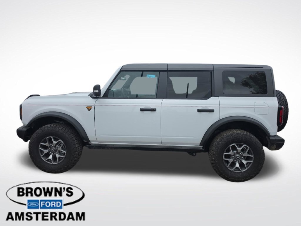 Used 2025 Ford Bronco Badlands AWD/4WD image 4