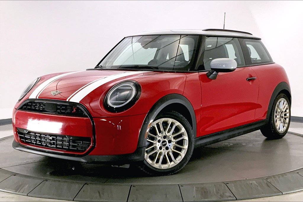 Certified 2025 MINI Cooper S FWD image 11