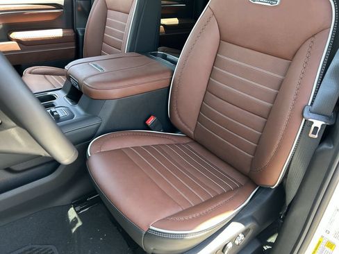 New 2026 GMC Sierra 3500 Denali Ultimate AWD/4WD image 20