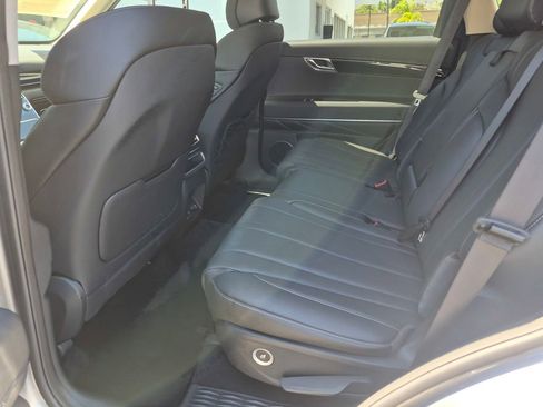 Used 2026 Genesis GV80 2.5T RWD image 21