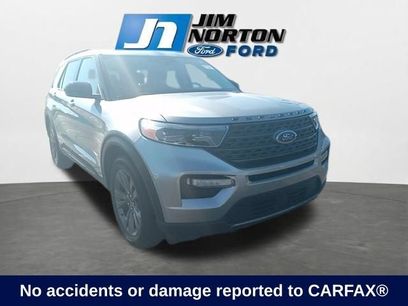 Used 2024 Ford Explorer XLT w/ Equipment Group 202A