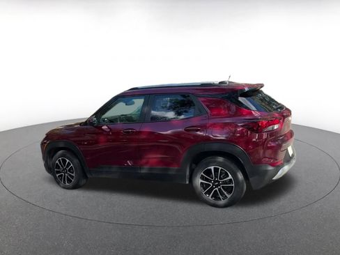 Used 2025 Chevrolet TrailBlazer LT image 10