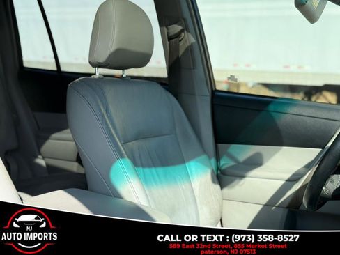 Used 2008 Toyota Highlander Sport image 14
