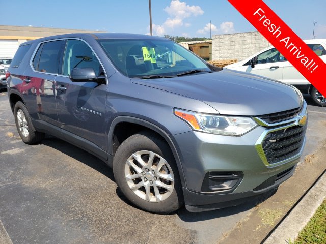 Used 2020 Chevrolet Traverse LS FWD image 1