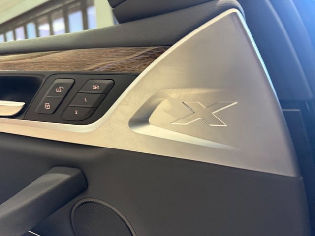 Used 2019 BMW X4 xDrive30i w/ Convenience Package AWD/4WD image 19