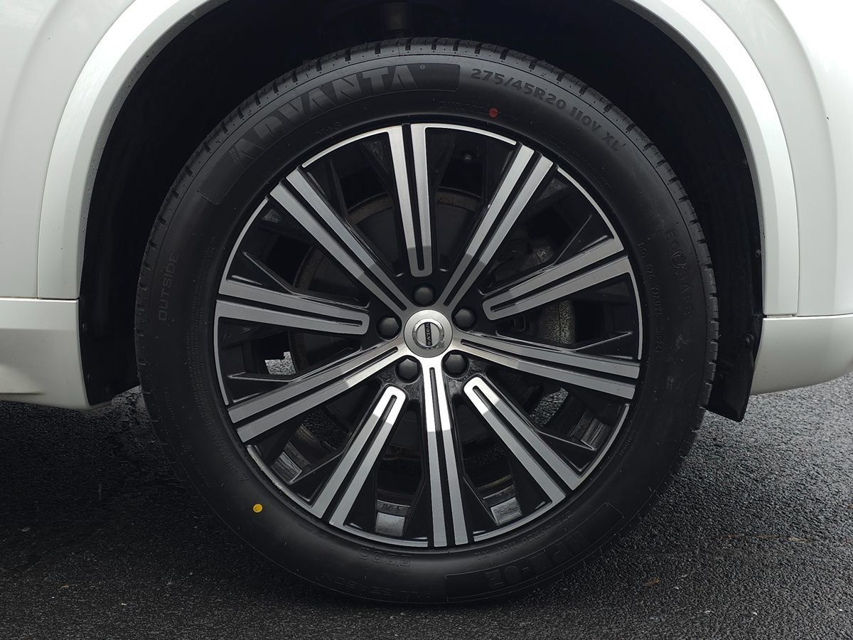 Used 2024 Volvo XC90 B5 Core w/ Climate Package AWD/4WD image 58