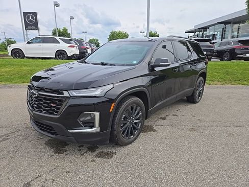Used 2023 Chevrolet Traverse RS AWD/4WD image 9