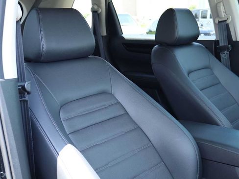 Used 2025 Honda CR-V EX-L image 14