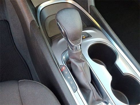 Used 2024 Chevrolet Malibu LT image 15