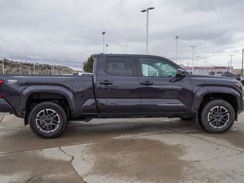 Certified 2024 Toyota Tacoma TRD Sport image 9