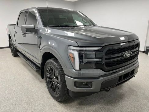 Used 2025 Ford F150 Lariat AWD/4WD image 2