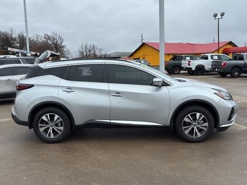 Used 2024 Nissan Murano SV image 8