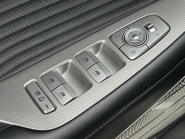 Used 2024 Hyundai Palisade Calligraphy AWD/4WD image 16