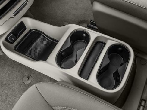 Used 2017 Chrysler Pacifica Touring image 18