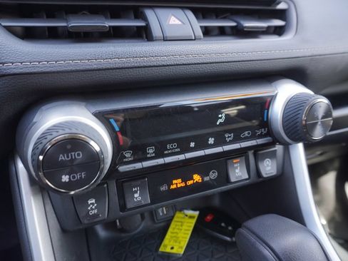 Used 2024 Toyota RAV4 XLE w/ Weather Package AWD/4WD image 17