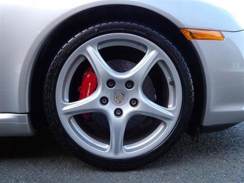 Used 2006 Porsche 911 Carrera S image 7