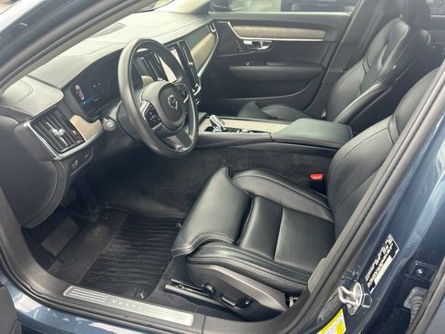 Used 2022 Volvo S90 B6 Inscription w/ Advanced Package AWD/4WD image 12
