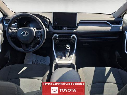 Certified 2023 Toyota RAV4 LE AWD/4WD image 12