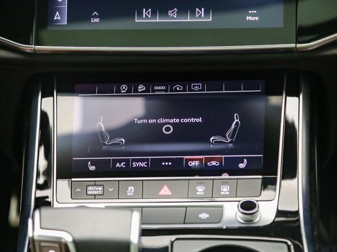 Certified 2023 Audi Q8 Premium w/ Convenience Package AWD/4WD image 15