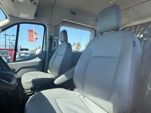 Used 2018 Ford Transit 350 XL RWD image 8