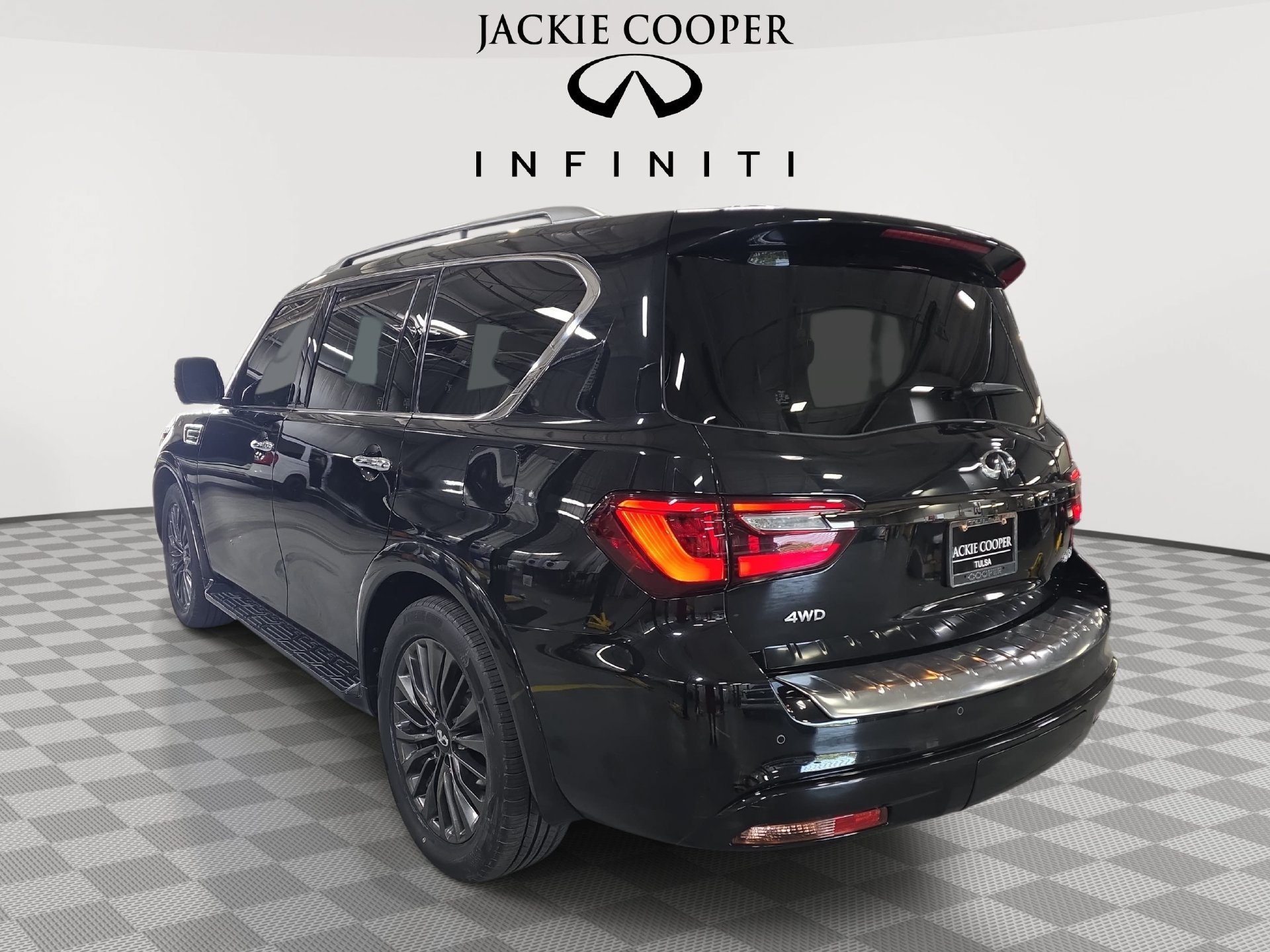 Certified 2024 INFINITI QX80 Sensory AWD/4WD image 7
