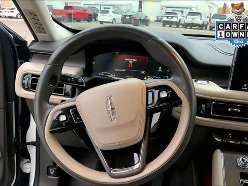 Used 2023 Lincoln Aviator Grand Touring w/ Equipment Group 301A image 5