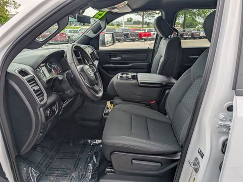 Used 2025 RAM 1500 Tradesman w/ Night Edition AWD/4WD image 5