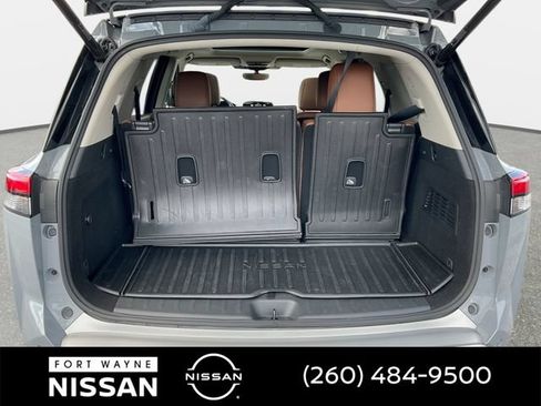 Certified 2023 Nissan Pathfinder Platinum AWD/4WD image 37
