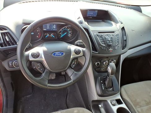 Used 2014 Ford Escape SE image 9