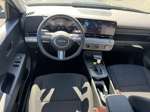 Certified 2026 Hyundai Kona SE image 15