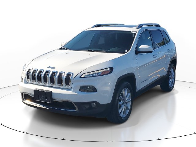 Used 2017 Jeep Cherokee Limited AWD/4WD image 2
