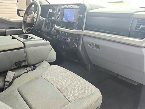 Used 2024 Ford F250 XLT image 21